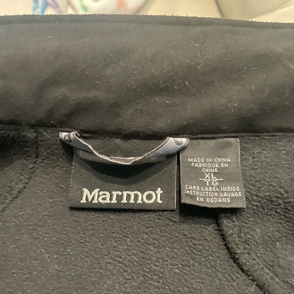 Marmot Softshell Jacket - image 8